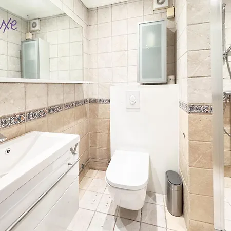 Accommodatie bij particulieren Powerful King Bed Wifi Center *